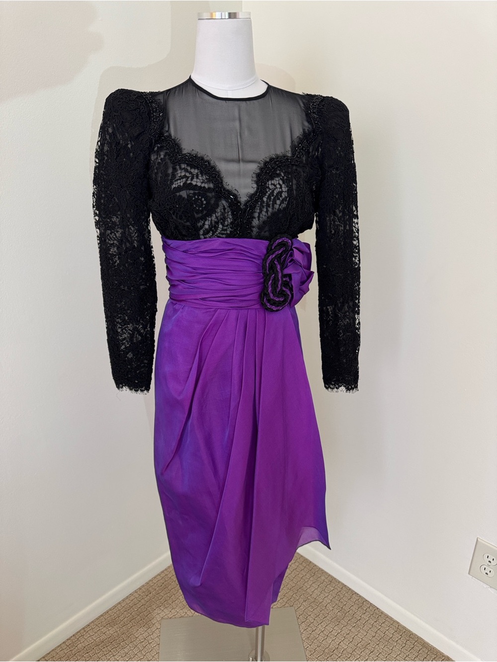 Vintage 80s Liancarlo Black Lace Purple 100% Silk Taffeta Rosette Dress 8